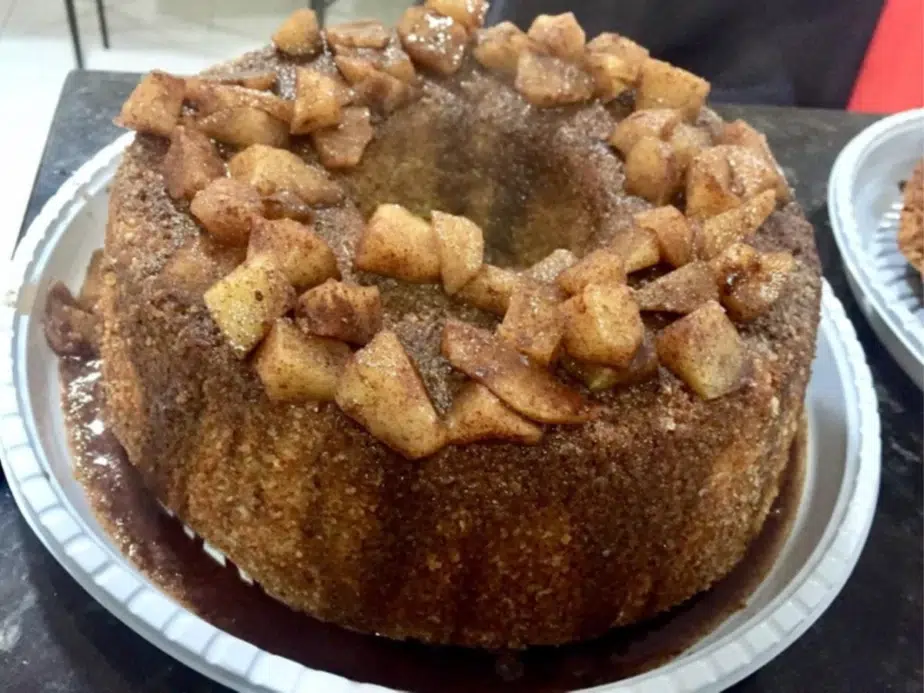 Bolo de Maçã com Canela